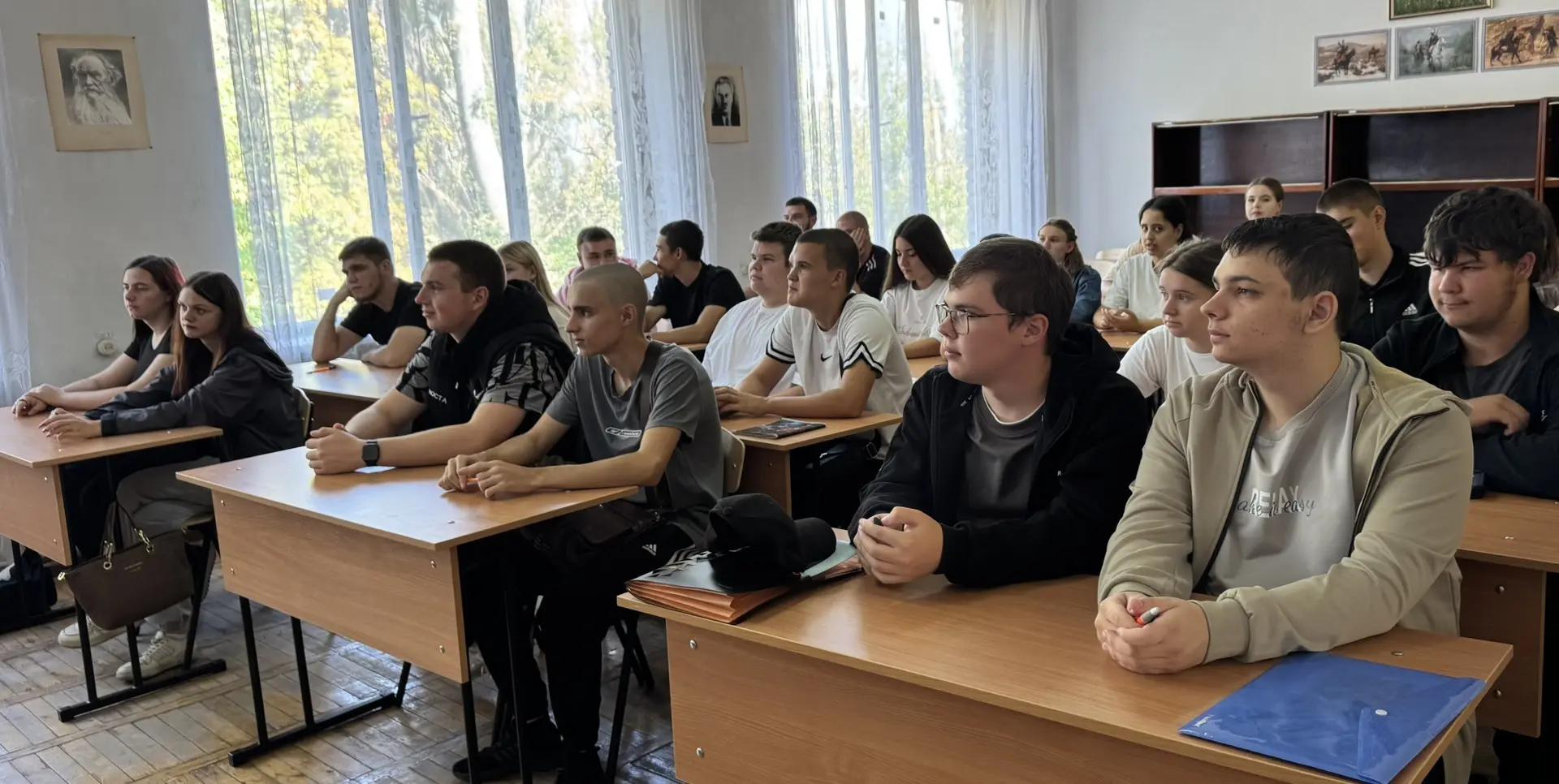 🕊 Мир на земле начинается с диалога — событие в ХАУ!
